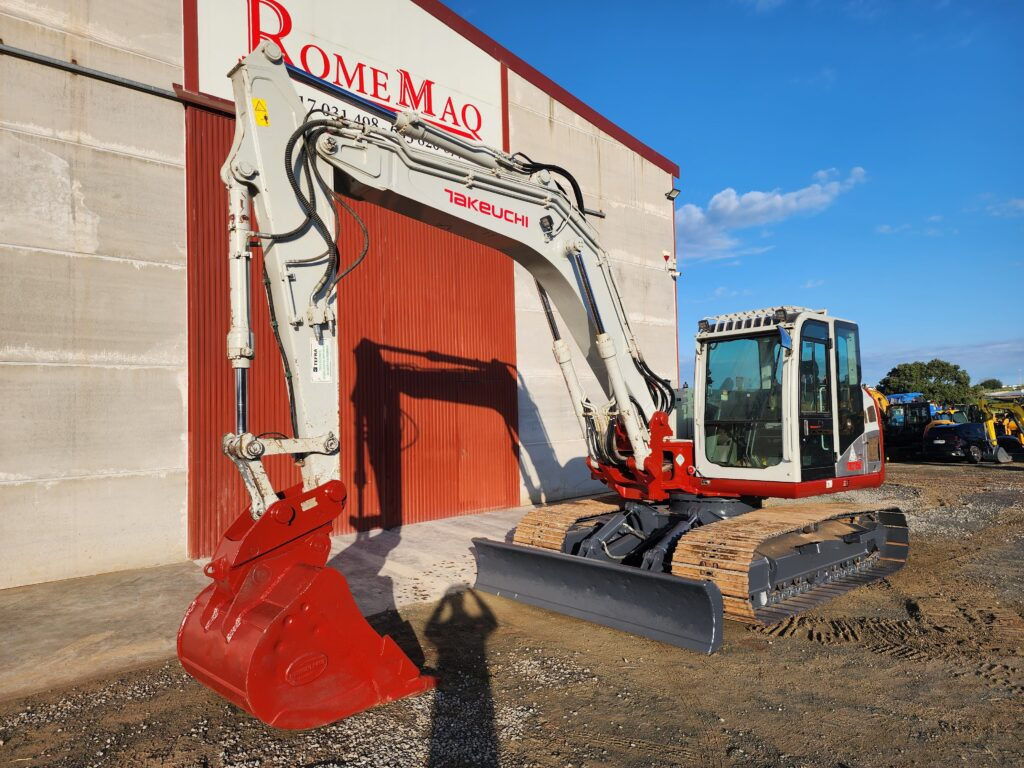 TAKEUCHI TB2150 - Mini escavadeira: foto 2 TAKEUCHI TB2150 - Mini escavadeira: foto 2