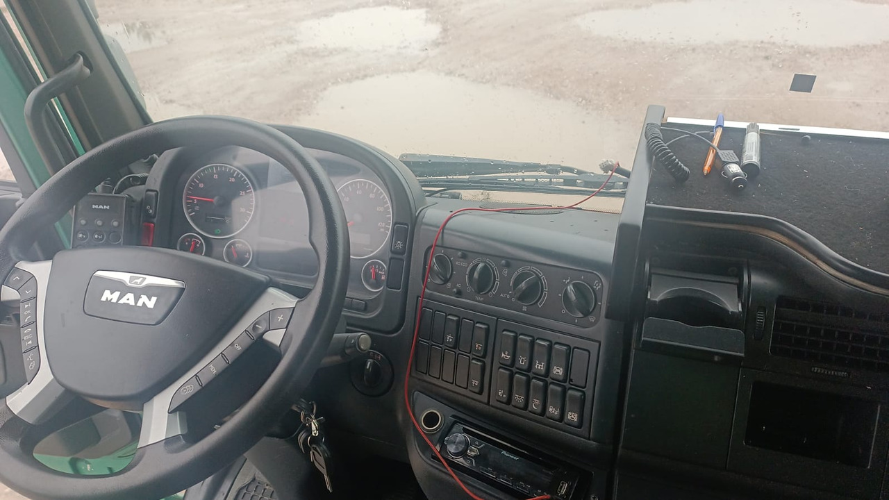 Camião transporte de veículos MAN TGA 18440: foto 11