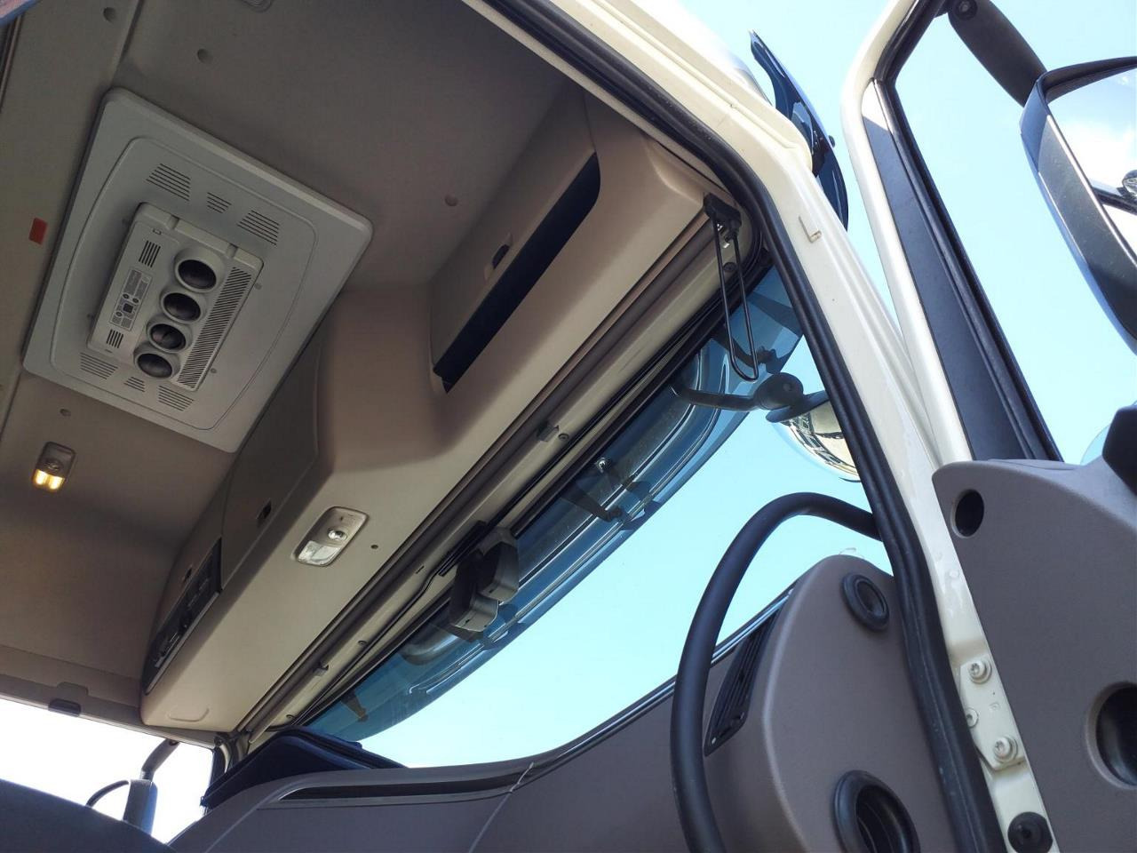 DAF XF480 - Tractor: foto 5 DAF XF480 - Tractor: foto 5
