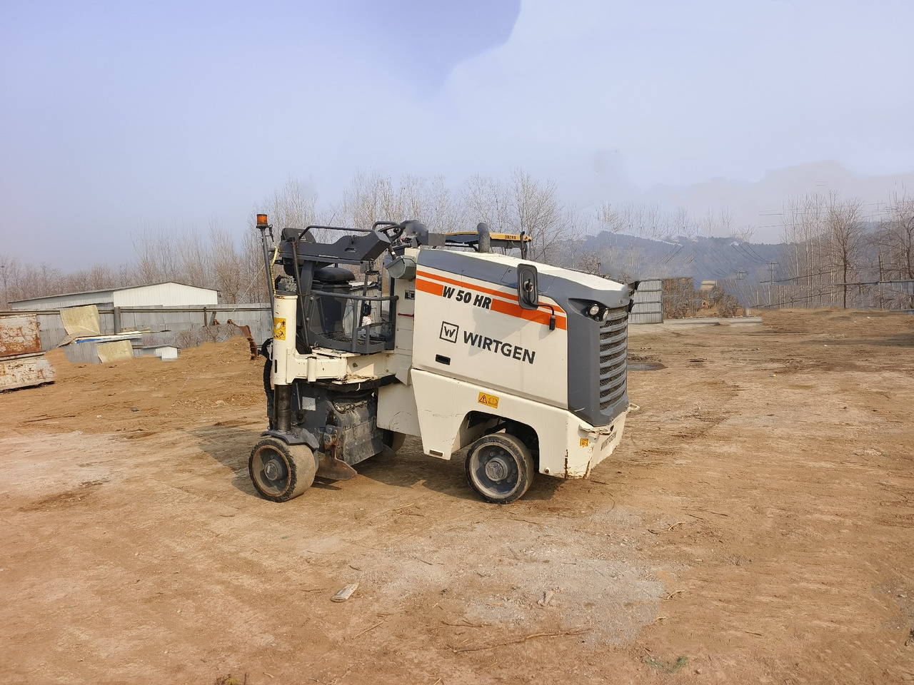 WIRTGEN W50HR miling machine - Aplainadora (Fresadora): foto 2 WIRTGEN W50HR miling machine - Aplainadora (Fresadora): foto 2