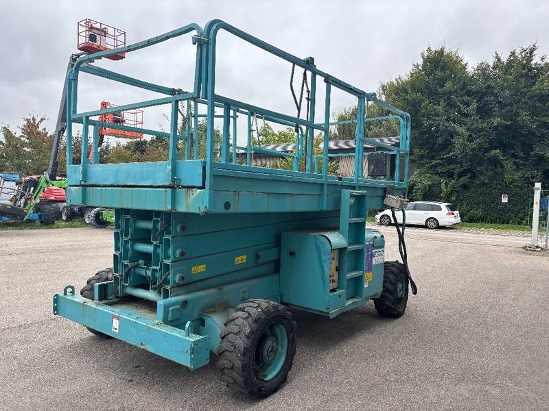 Haulotte H 12 SDX 12m Diesel Scherenarbeitsbühne - Plataforma de Tijera/ Plataforma de tesoura: foto 3 Haulotte H 12 SDX 12m Diesel Scherenarbeitsbühne - Plataforma de Tijera/ Plataforma de tesoura: foto 3
