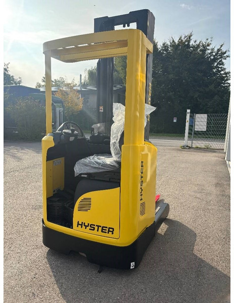 Hyster R 1.2 E Schubmaststapler, 1200kg - Empilhador retráctil: foto 4 Hyster R 1.2 E Schubmaststapler, 1200kg - Empilhador retráctil: foto 4