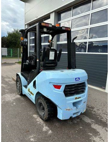 Hyster Yale UT35P Dieselstapler 2500kg, 4800mm, BJ 2019 - Empilhadeira a diesel: foto 4 Hyster Yale UT35P Dieselstapler 2500kg, 4800mm, BJ 2019 - Empilhadeira a diesel: foto 4