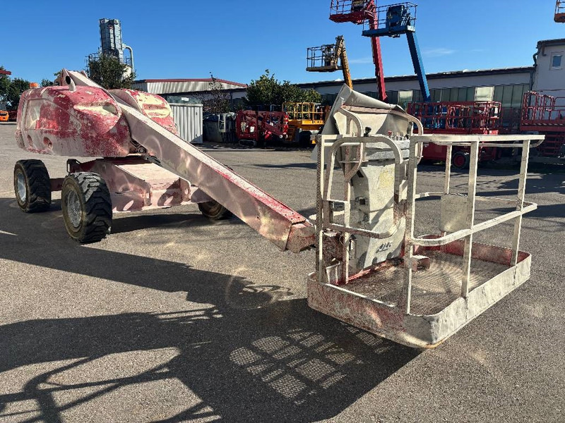 JLG 400 S 14,20m Diesel Teleskop-Arbeitsbühne - Plataforma articulada: foto 4 JLG 400 S 14,20m Diesel Teleskop-Arbeitsbühne - Plataforma articulada: foto 4