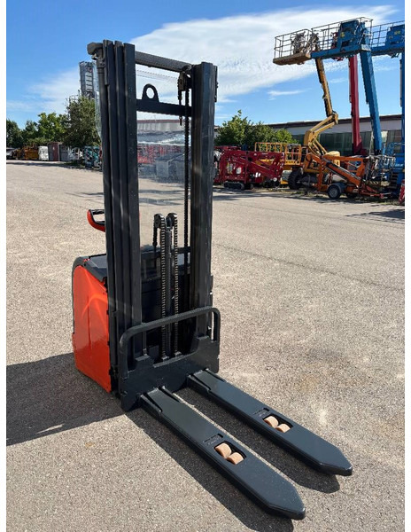 Linde L16 Hochhubwagen Ameise, 1600kg, 4800mm - Stacker: foto 4 Linde L16 Hochhubwagen Ameise, 1600kg, 4800mm - Stacker: foto 4