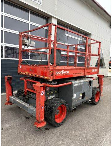 Skyjack SJ6826RT 10m Scherenarbeitsbühne BJ 2015 - Plataforma de Tijera/ Plataforma de tesoura: foto 5 Skyjack SJ6826RT 10m Scherenarbeitsbühne BJ 2015 - Plataforma de Tijera/ Plataforma de tesoura: foto 5