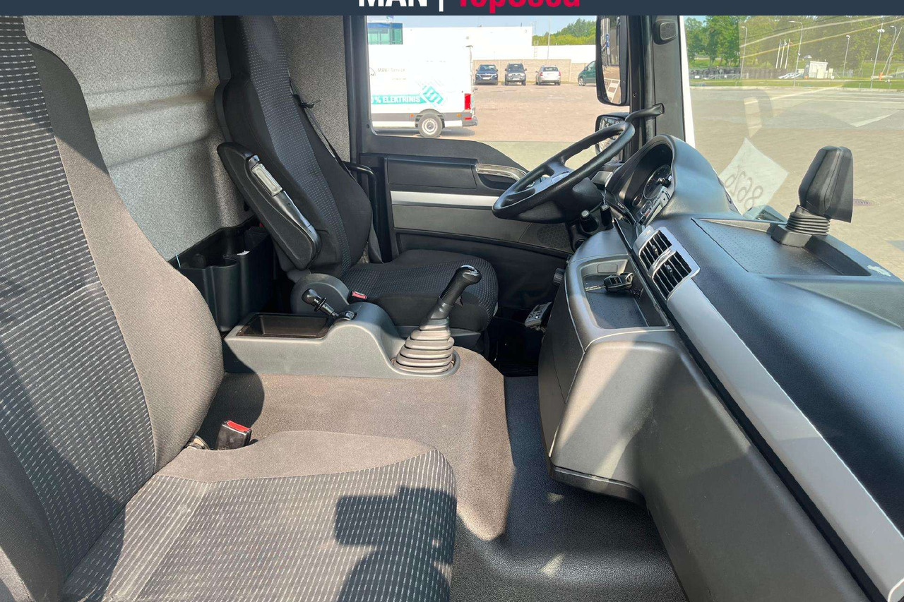 Camião frigorífico MAN TGM 18.250 4X2 Thermo King (8626): foto 11 Camião frigorífico MAN TGM 18.250 4X2 Thermo King (8626): foto 11