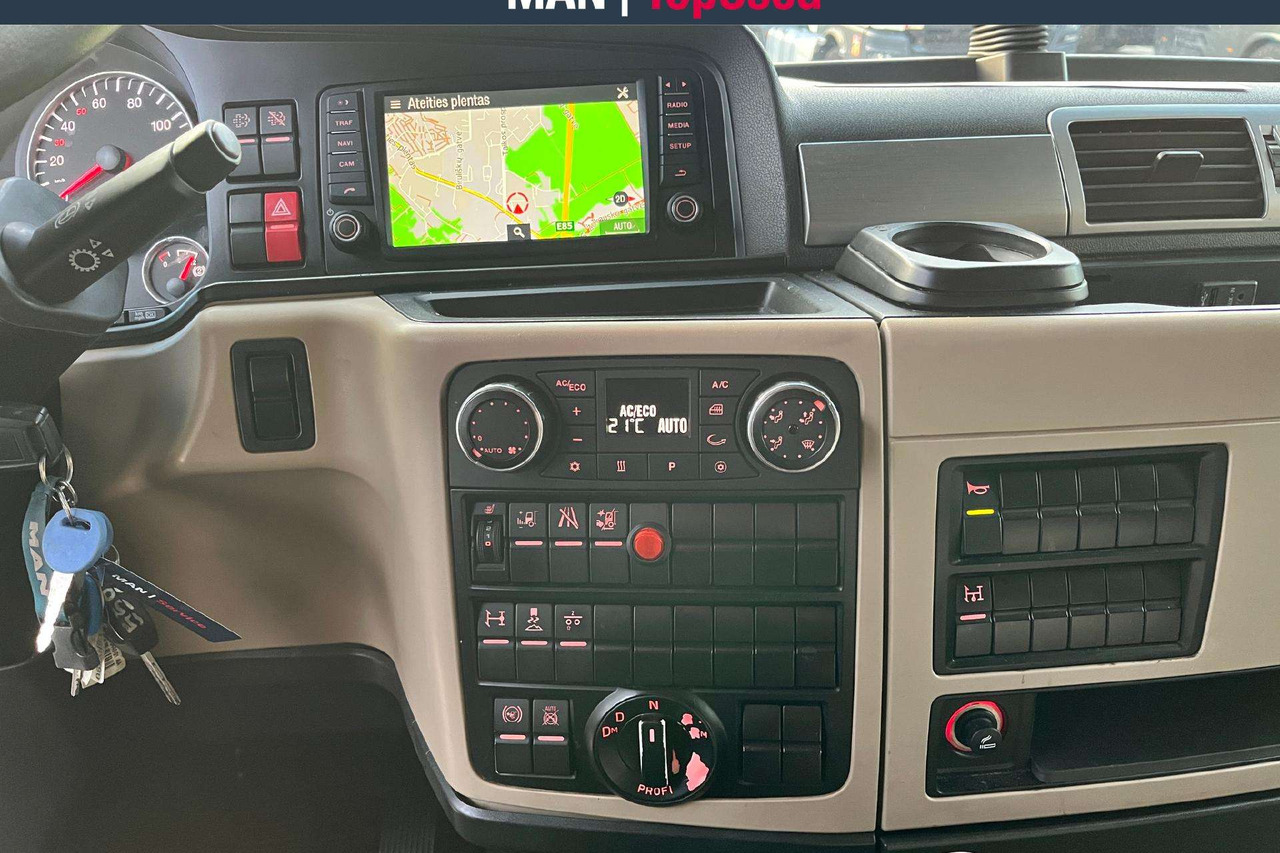 MAN 18.460 XLX cab Hidraulika (9312) - Tractor: foto 5 MAN 18.460 XLX cab Hidraulika (9312) - Tractor: foto 5