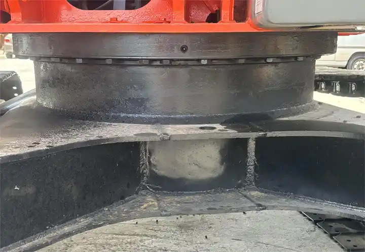 Escavadora de rastos 12 Ton Tracked Excavator Low Working Hours Hitachi Zx120 Hydraulic Excavator With Isuzu Engine In Shanghai: foto 6 Escavadora de rastos 12 Ton Tracked Excavator Low Working Hours Hitachi Zx120 Hydraulic Excavator With Isuzu Engine In Shanghai: foto 6