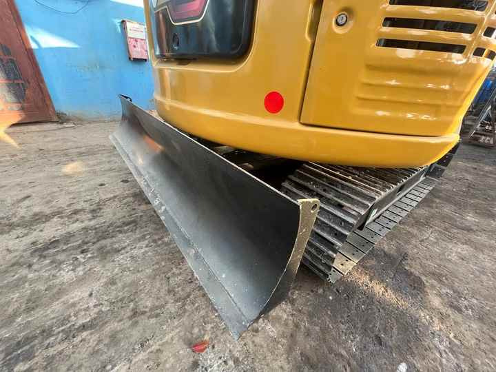 7 Ton Caterpillar Mini Excavator Cat 307c 307d With Rubber Tracks And Hydraulic Blade in Shanghai - Escavadora de rastos: foto 5 7 Ton Caterpillar Mini Excavator Cat 307c 307d With Rubber Tracks And Hydraulic Blade in Shanghai - Escavadora de rastos: foto 5