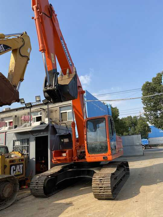 Awesome Performance Korea Imported Small Scale Used Doosan Dh60 Excavator in Shanghai - Escavadora de rastos: foto 5 Awesome Performance Korea Imported Small Scale Used Doosan Dh60 Excavator in Shanghai - Escavadora de rastos: foto 5