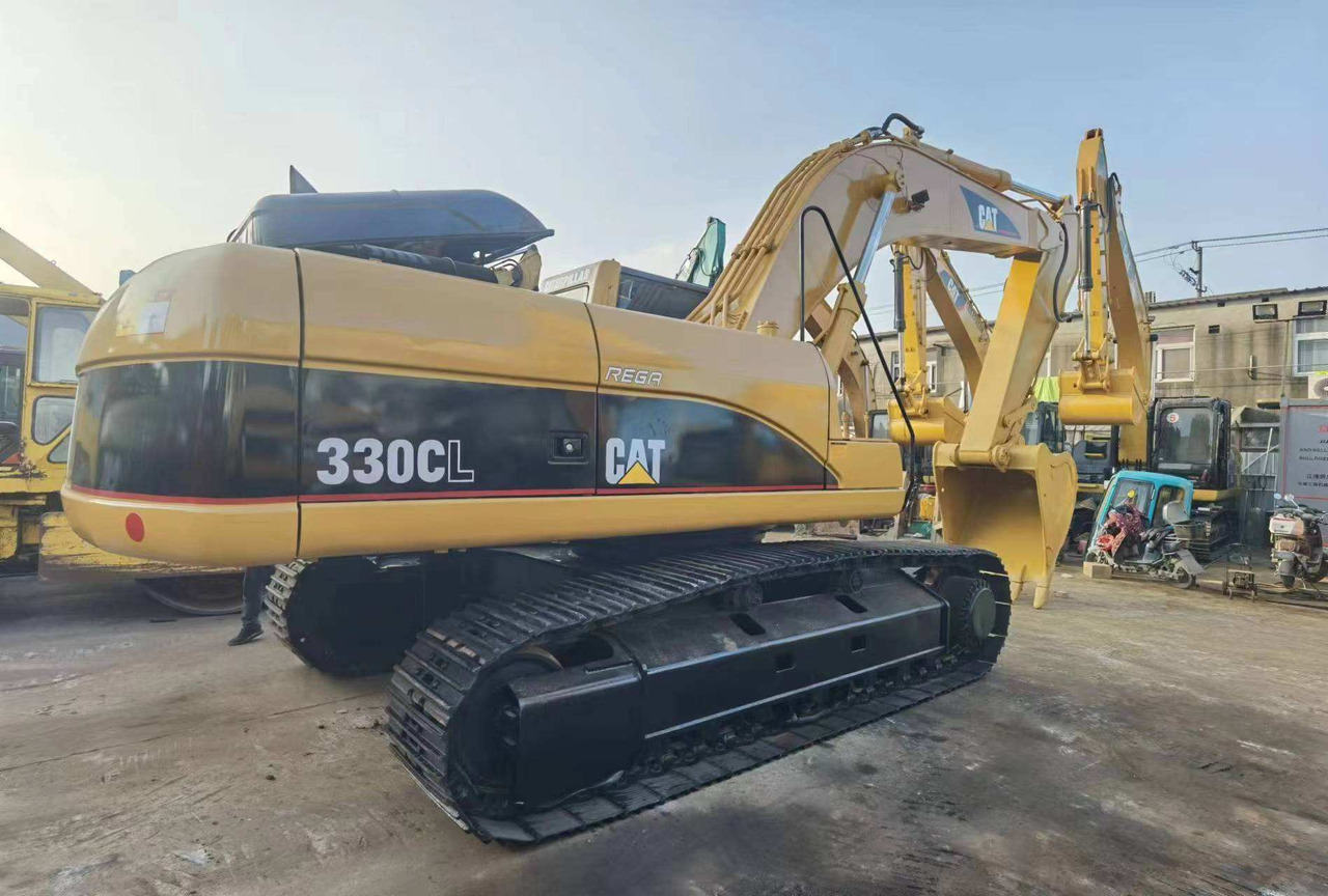 CAT 330C 330D 30Tons excavator Used CAT Excavator - Escavadora de rastos: foto 3 CAT 330C 330D 30Tons excavator Used CAT Excavator - Escavadora de rastos: foto 3