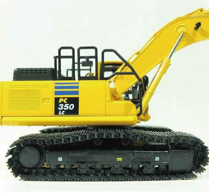 Factory Supply Second-Hand Komatsu PC200-8 PC220-8 PC300 PC350 PC400 20ton Used Crawler Excavator with Good Condition - Escavadora de rastos: foto 1 Factory Supply Second-Hand Komatsu PC200-8 PC220-8 PC300 PC350 PC400 20ton Used Crawler Excavator with Good Condition - Escavadora de rastos: foto 1