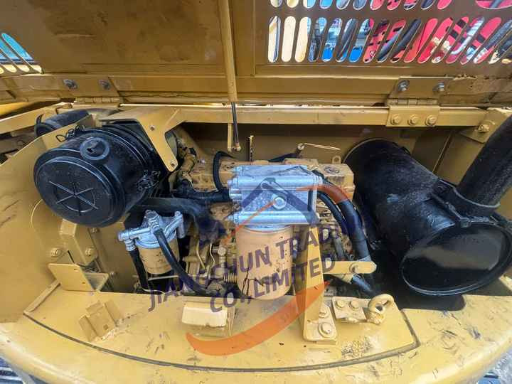 Good Price CAT 307 308C 308D 308E 312D 315D 320C 320D Second Hand 7 Tons Used Mini Crawler Excavator For Sale - Mini escavadeira: foto 5 Good Price CAT 307 308C 308D 308E 312D 315D 320C 320D Second Hand 7 Tons Used Mini Crawler Excavator For Sale - Mini escavadeira: foto 5