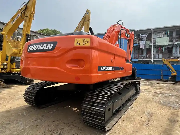 High Quality Korea Made 2019 Year Doosan Brand Dx225 Dx225lc Dx225lca Crawler Excavator - Escavadora de rastos: foto 5 High Quality Korea Made 2019 Year Doosan Brand Dx225 Dx225lc Dx225lca Crawler Excavator - Escavadora de rastos: foto 5