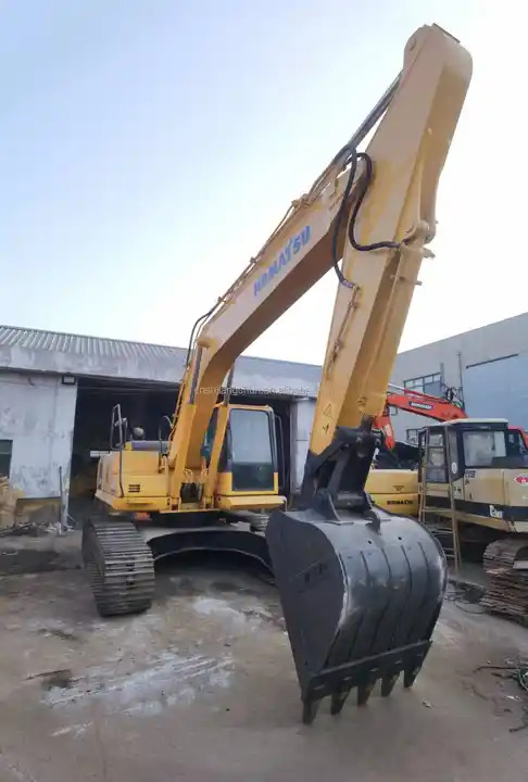 High quality Japan original Used excavator Komatsu PC 200 Used Komatsu PC200 Excavator PC 220-8 220- 8 good condition on sale - Escavadora de rastos: foto 5 High quality Japan original Used excavator Komatsu PC 200 Used Komatsu PC200 Excavator PC 220-8 220- 8 good condition on sale - Escavadora de rastos: foto 5