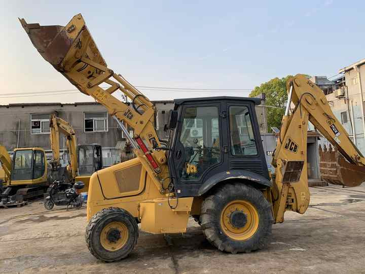 Leasing de  JCB 3cX backhoe loader manufactured in 2022 with telescopic boom JCB3CX JCB4CX JCB 3DX JCB 3cX backhoe loader manufactured in 2022 with telescopic boom JCB3CX JCB4CX JCB 3DX: foto 6