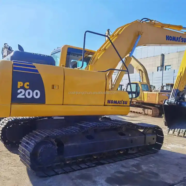 New Arrival Second Hand Pc200-8 Komatsu 20 Ton Crawler Excavator Komatsu Pc 200-8 Used Komatsu Pc 200 Excavator For Sale - Escavadeira: foto 1 New Arrival Second Hand Pc200-8 Komatsu 20 Ton Crawler Excavator Komatsu Pc 200-8 Used Komatsu Pc 200 Excavator For Sale - Escavadeira: foto 1