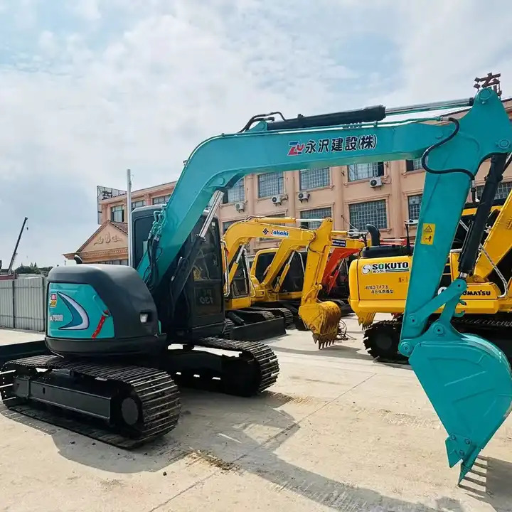Original Color 7 Ton Hydraulic Excavator Kobelco Sk75-8 Mini Tracked Excavator With Quality Warranty In Shanghai - Escavadora de rastos: foto 1 Original Color 7 Ton Hydraulic Excavator Kobelco Sk75-8 Mini Tracked Excavator With Quality Warranty In Shanghai - Escavadora de rastos: foto 1