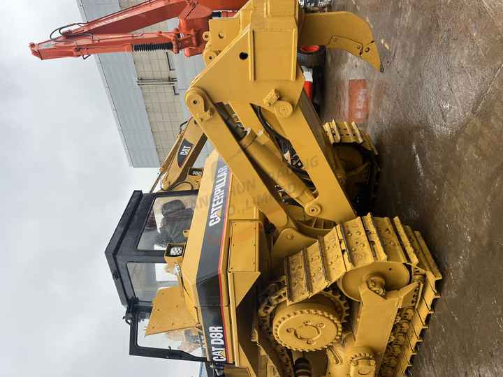 Original Japan Imported Caterpillar D6G Bulldozer Japan Original Cat D6G D7G D7R D9n D8r Used Bulldozers - Buldôzer: foto 2 Original Japan Imported Caterpillar D6G Bulldozer Japan Original Cat D6G D7G D7R D9n D8r Used Bulldozers - Buldôzer: foto 2