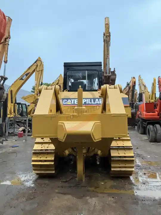 Original Second Hand Cat Bulldozer Caterpillar D8r 40 Tons Bulldozer with Good Quality in Low Price for Sale - Buldôzer: foto 4 Original Second Hand Cat Bulldozer Caterpillar D8r 40 Tons Bulldozer with Good Quality in Low Price for Sale - Buldôzer: foto 4