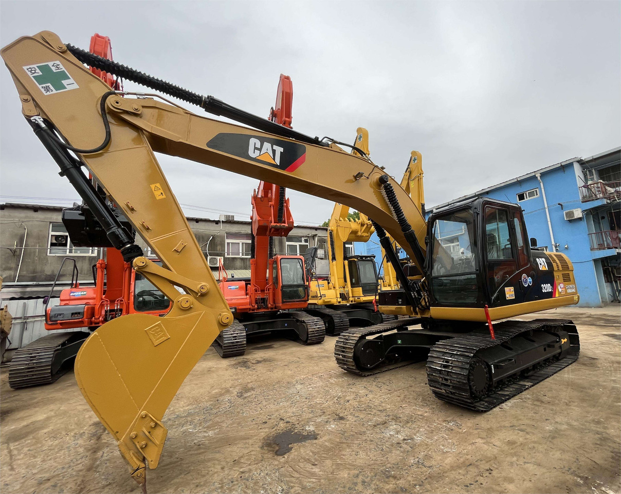 Second Hand Cat Excavator CAT 320D High Quality Japan Used Construction Machine 20ton Excavator - Escavadeira: foto 1 Second Hand Cat Excavator CAT 320D High Quality Japan Used Construction Machine 20ton Excavator - Escavadeira: foto 1