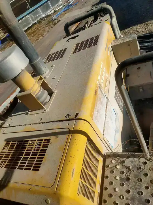 Used 7 Ton Heavy Front Loader Komatsu Wa470 Good Price Japan Made Tire Loader In Shanghai - Pá carregadora de rodas: foto 4 Used 7 Ton Heavy Front Loader Komatsu Wa470 Good Price Japan Made Tire Loader In Shanghai - Pá carregadora de rodas: foto 4