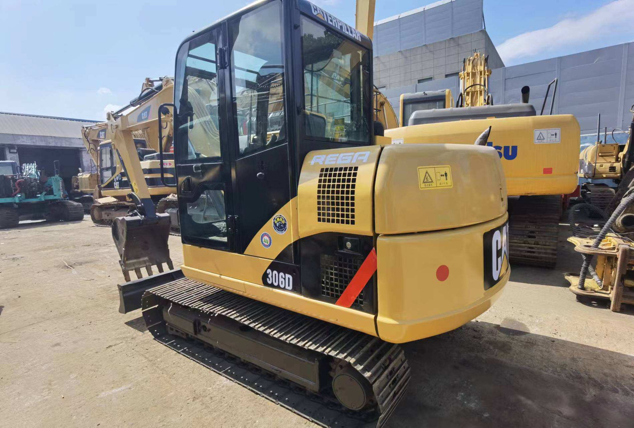 Used CAT 306D 306E 306E2 305.5 305 307 MINI EXCAVATOR - Escavadora de rastos: foto 5 Used CAT 306D 306E 306E2 305.5 305 307 MINI EXCAVATOR - Escavadora de rastos: foto 5