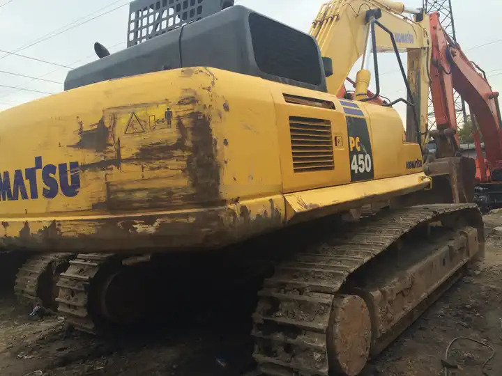 Used Komatsu excavator Pc450-8 in good condition for sale - Escavadora de rastos: foto 5 Used Komatsu excavator Pc450-8 in good condition for sale - Escavadora de rastos: foto 5