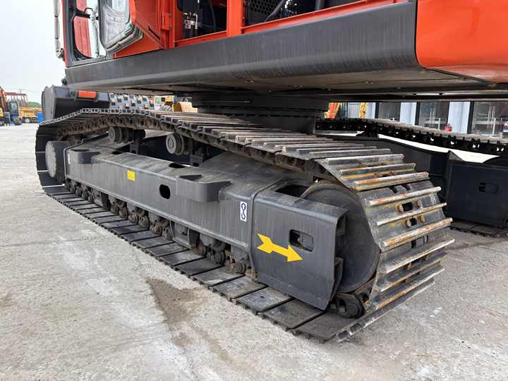 Used Original KoreaN Doosan DX225lca Excavator Doosan Excavators Engineering Machinery Doosan 22ton USED Excavadoras - Escavadora de rastos: foto 3 Used Original KoreaN Doosan DX225lca Excavator Doosan Excavators Engineering Machinery Doosan 22ton USED Excavadoras - Escavadora de rastos: foto 3