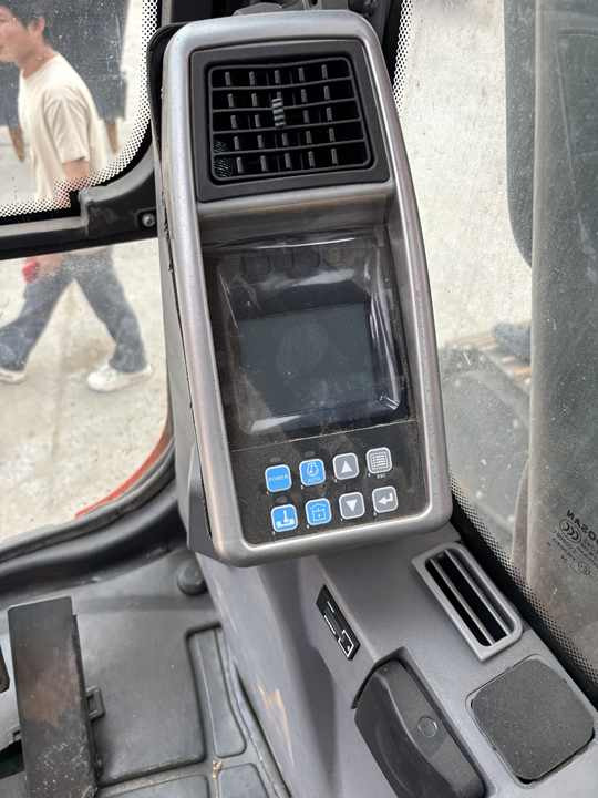 Used Original KoreaN Doosan DX225lca Excavator Doosan Excavators Engineering Machinery Doosan 22ton USED Excavadoras - Escavadora de rastos: foto 3 Used Original KoreaN Doosan DX225lca Excavator Doosan Excavators Engineering Machinery Doosan 22ton USED Excavadoras - Escavadora de rastos: foto 3