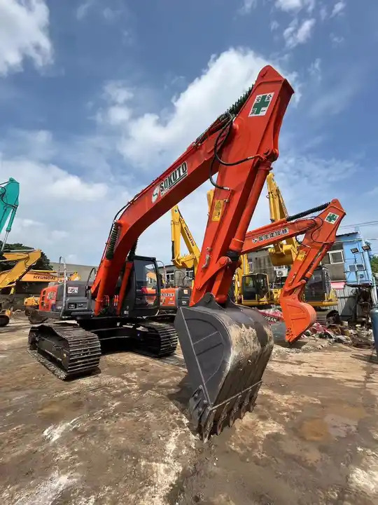 Used excavator Hitachi ZX120 Japanese second hand Excavadoras de segunda mano - Escavadeira: foto 3 Used excavator Hitachi ZX120 Japanese second hand Excavadoras de segunda mano - Escavadeira: foto 3