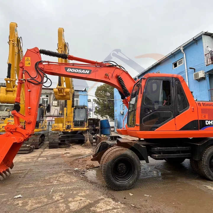 Used excavator doosan dh150 excavators machinery doosan dx60 dx80 dx75 dx225 Good Condition Low price - Escavadora de rastos: foto 1 Used excavator doosan dh150 excavators machinery doosan dx60 dx80 dx75 dx225 Good Condition Low price - Escavadora de rastos: foto 1