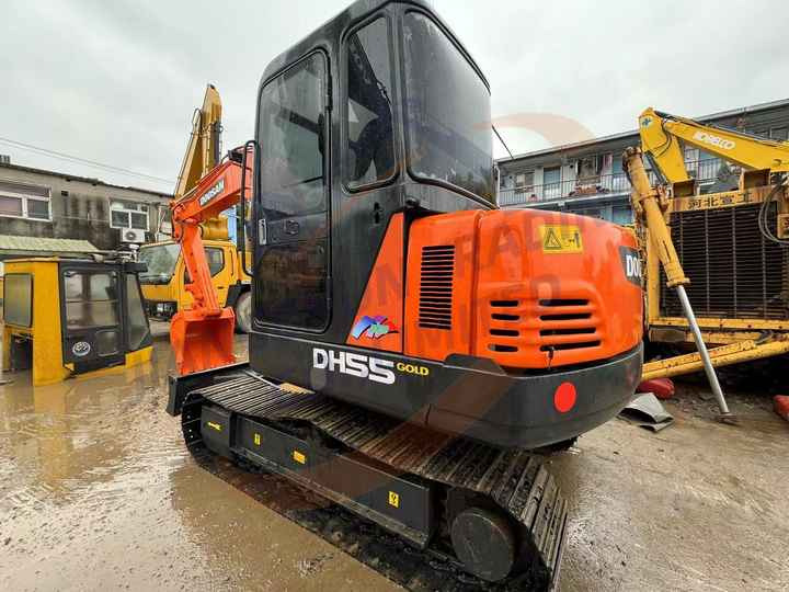 Leasing de  Used excavator doosan dh55  excavators earth-moving machinery doosan dx60 dx80 dx75 dx225 dh60 dh60-7for sale Used excavator doosan dh55  excavators earth-moving machinery doosan dx60 dx80 dx75 dx225 dh60 dh60-7for sale: foto 6