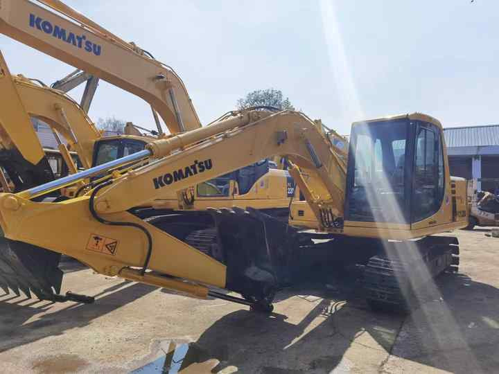 Nice porfmance Japanese Hot Selling Good Condition Used Excavator Komatsu PC120 Cheap Price PC210 PC220-8 pc120 pc130 - Escavadora de rastos: foto 5 Nice porfmance Japanese Hot Selling Good Condition Used Excavator Komatsu PC120 Cheap Price PC210 PC220-8 pc120 pc130 - Escavadora de rastos: foto 5