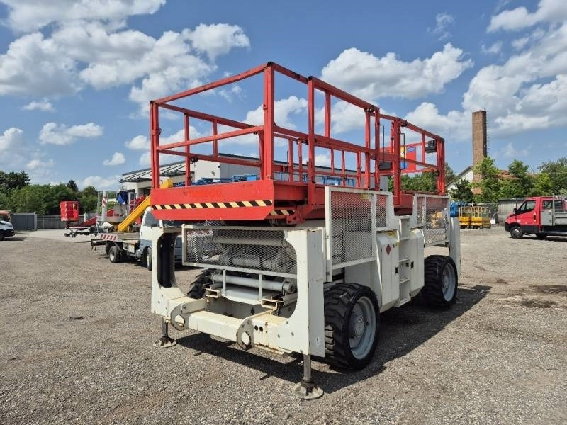 Genie GS3390 - 12,06 m - 4x4 - diesel - Plataforma de Tijera/ Plataforma de tesoura: foto 2 Genie GS3390 - 12,06 m - 4x4 - diesel - Plataforma de Tijera/ Plataforma de tesoura: foto 2
