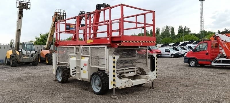 Genie GS4390 - 15,11m, diesel, 4x4 - Plataforma de Tijera/ Plataforma de tesoura: foto 1 Genie GS4390 - 15,11m, diesel, 4x4 - Plataforma de Tijera/ Plataforma de tesoura: foto 1