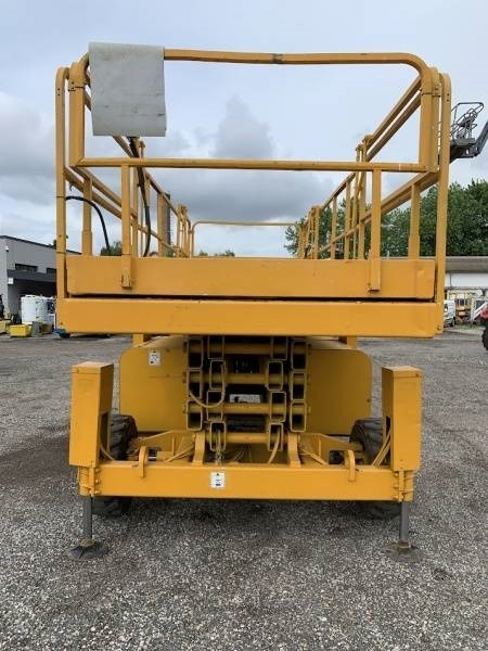 Haulotte H15SXL - 15m, 4x4, diesel - Plataforma de Tijera/ Plataforma de tesoura: foto 3 Haulotte H15SXL - 15m, 4x4, diesel - Plataforma de Tijera/ Plataforma de tesoura: foto 3