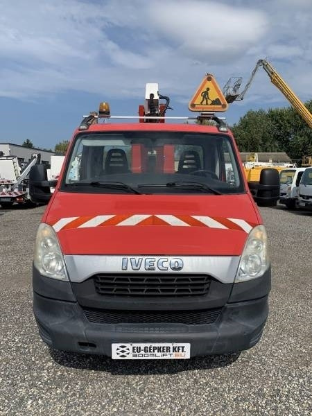 Iveco Daily Multitel 160 ALU DS - 16m - Caminhão com plataforma aérea: foto 3 Iveco Daily Multitel 160 ALU DS - 16m - Caminhão com plataforma aérea: foto 3