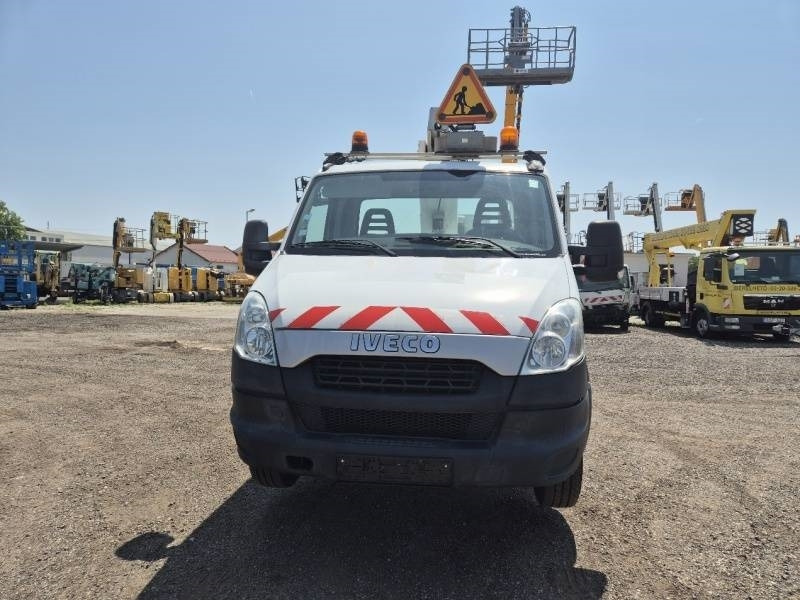 Iveco Daily Multitel 160 ALU DS - 16m - *NEW PUMP + PTO* - Caminhão com plataforma aérea: foto 3 Iveco Daily Multitel 160 ALU DS - 16m - *NEW PUMP + PTO* - Caminhão com plataforma aérea: foto 3