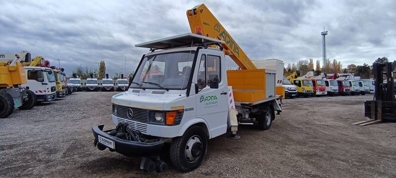 Mercedes-Benz 410D Weberlift WL 1.950 EG - 19,5m, 200 kg - Caminhão com plataforma aérea: foto 2 Mercedes-Benz 410D Weberlift WL 1.950 EG - 19,5m, 200 kg - Caminhão com plataforma aérea: foto 2