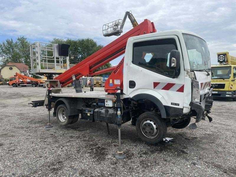 Nissan Cabstar RUTHMANN-ECOLINE 160 - 16m - 250 kg - Caminhão com plataforma aérea: foto 1 Nissan Cabstar RUTHMANN-ECOLINE 160 - 16m - 250 kg - Caminhão com plataforma aérea: foto 1