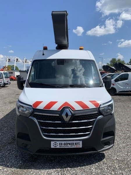 Renault Master Klubb K32 - 12,5 m, 120 kg - Caminhão com plataforma aérea: foto 3 Renault Master Klubb K32 - 12,5 m, 120 kg - Caminhão com plataforma aérea: foto 3