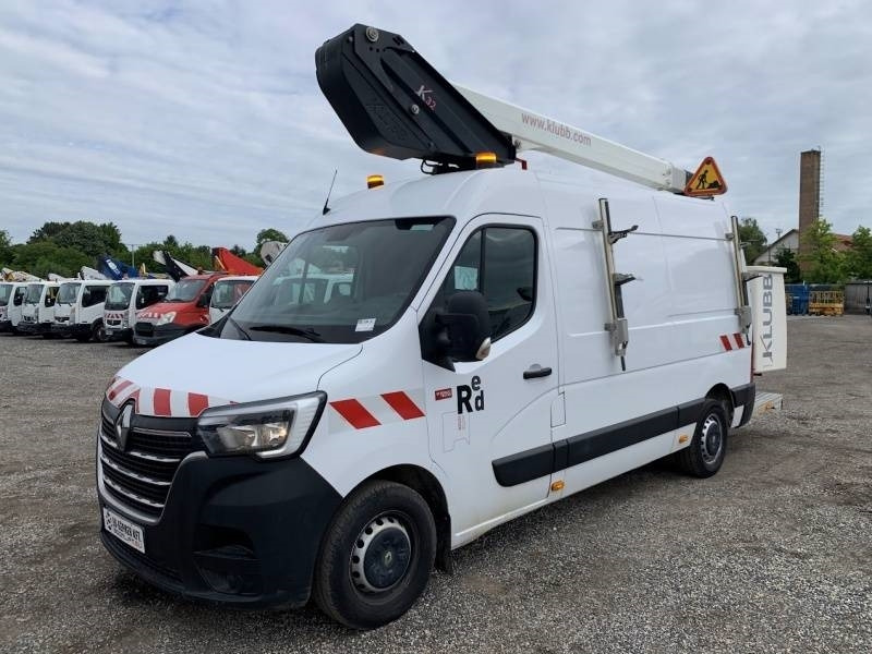 Renault Master Klubb K32 - 12,5 m, 120 kg - Caminhão com plataforma aérea: foto 2 Renault Master Klubb K32 - 12,5 m, 120 kg - Caminhão com plataforma aérea: foto 2