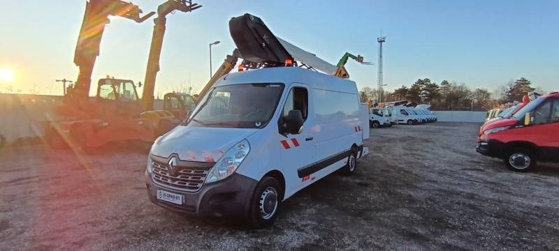 Renault Master Klubb K32 - Caminhão com plataforma aérea: foto 2 Renault Master Klubb K32 - Caminhão com plataforma aérea: foto 2