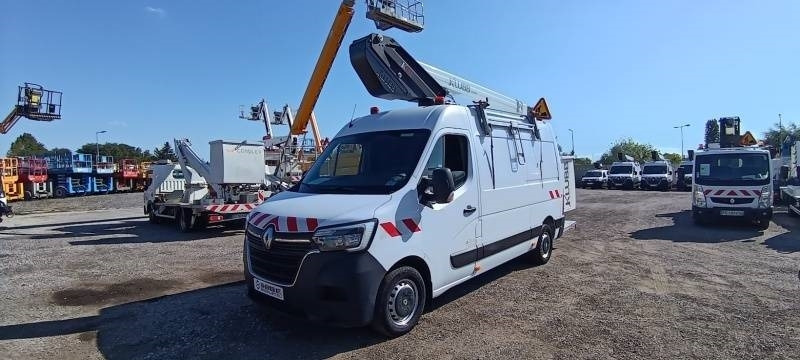 Renault Master Klubb KL32 - 12,5 m, 120 kg - Caminhão com plataforma aérea: foto 2 Renault Master Klubb KL32 - 12,5 m, 120 kg - Caminhão com plataforma aérea: foto 2