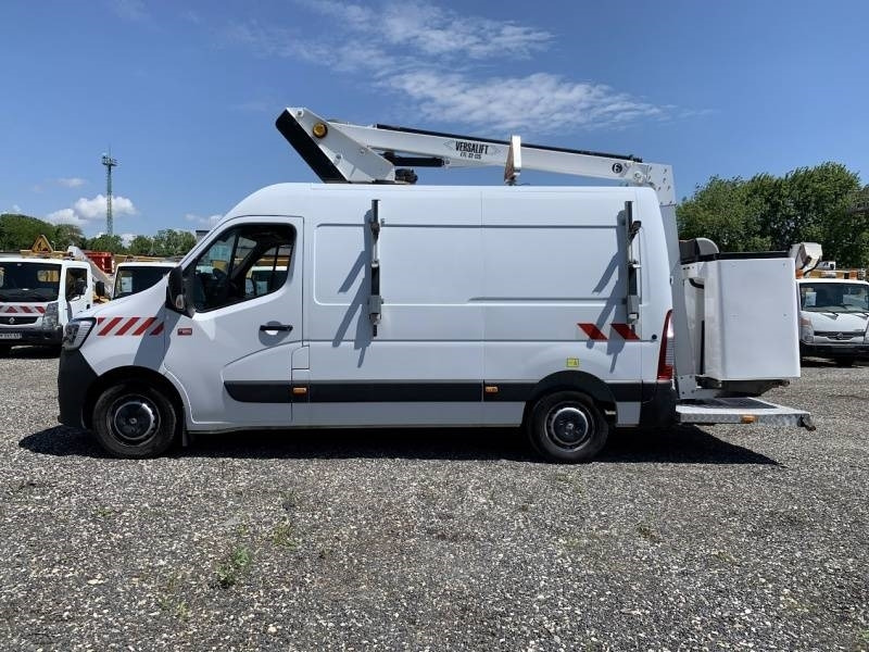 Renault Master Versalift ETL-32-125 - 12,5 m - 120kg - Caminhão com plataforma aérea: foto 5 Renault Master Versalift ETL-32-125 - 12,5 m - 120kg - Caminhão com plataforma aérea: foto 5