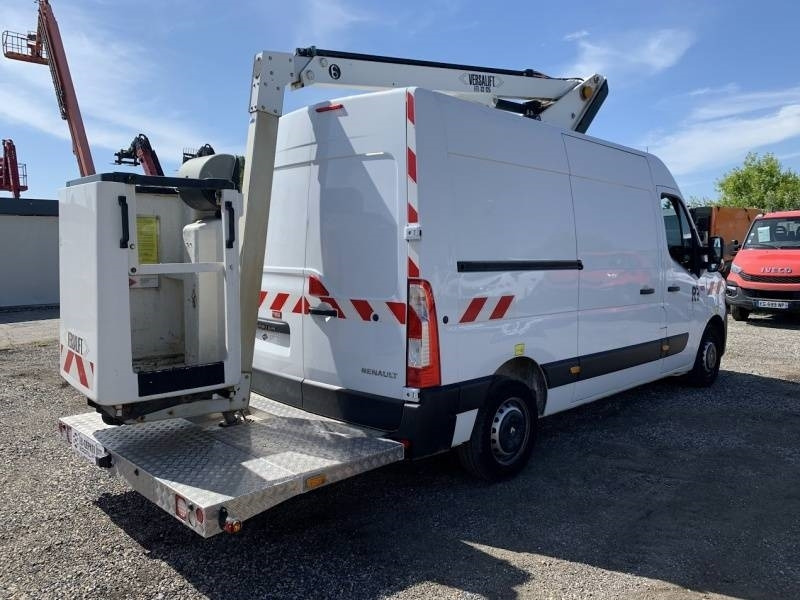 Renault Master Versalift ETL-32-125 - 12,5 m - 120kg - Caminhão com plataforma aérea: foto 5 Renault Master Versalift ETL-32-125 - 12,5 m - 120kg - Caminhão com plataforma aérea: foto 5