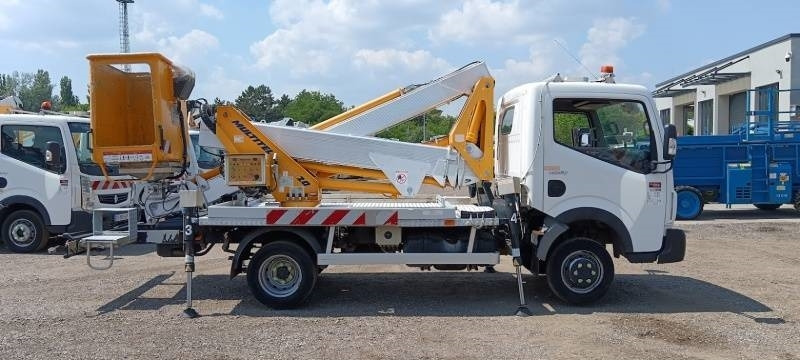 Renault Maxity Multitel MX200 - 20 m - Caminhão com plataforma aérea: foto 4 Renault Maxity Multitel MX200 - 20 m - Caminhão com plataforma aérea: foto 4