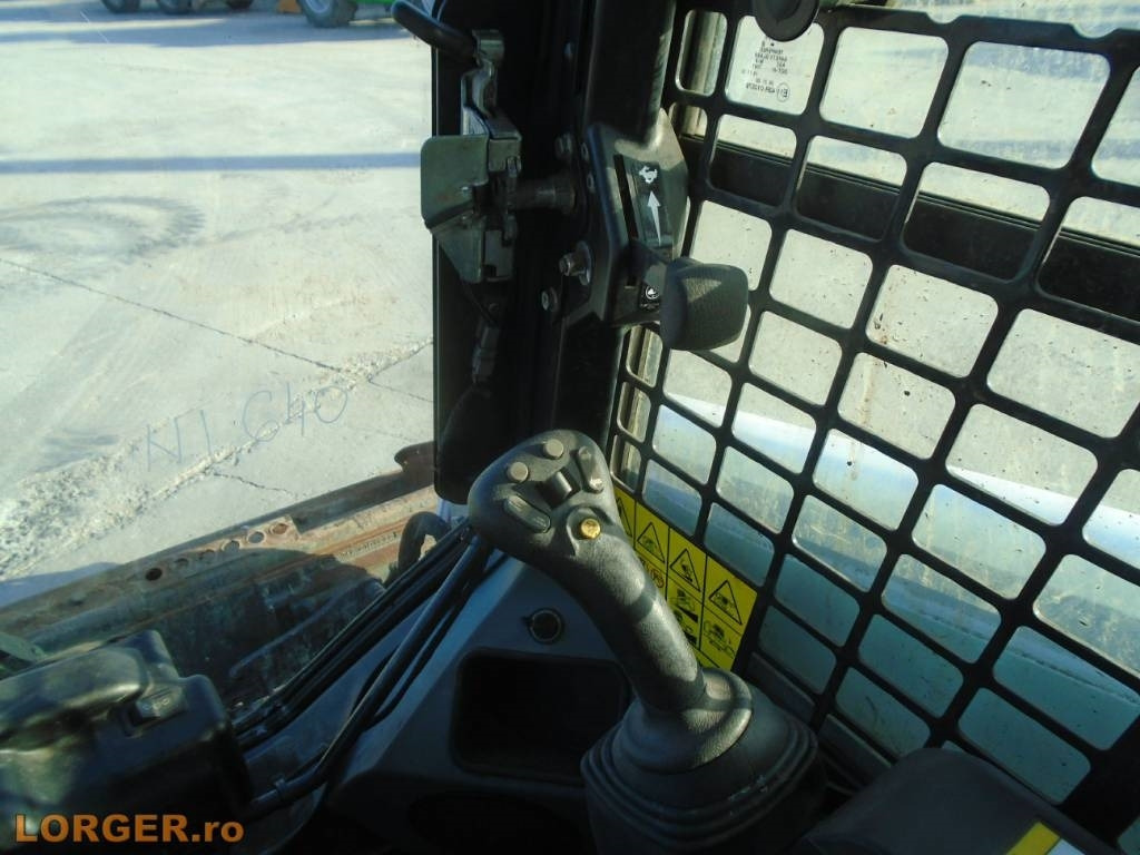 Mini pá carregadora Bobcat S 450: foto 13